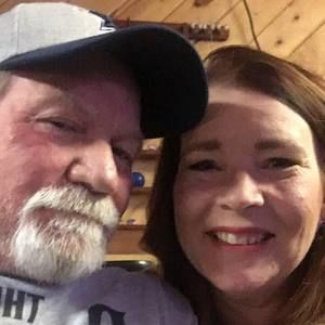 Meet your Posher, Donnis